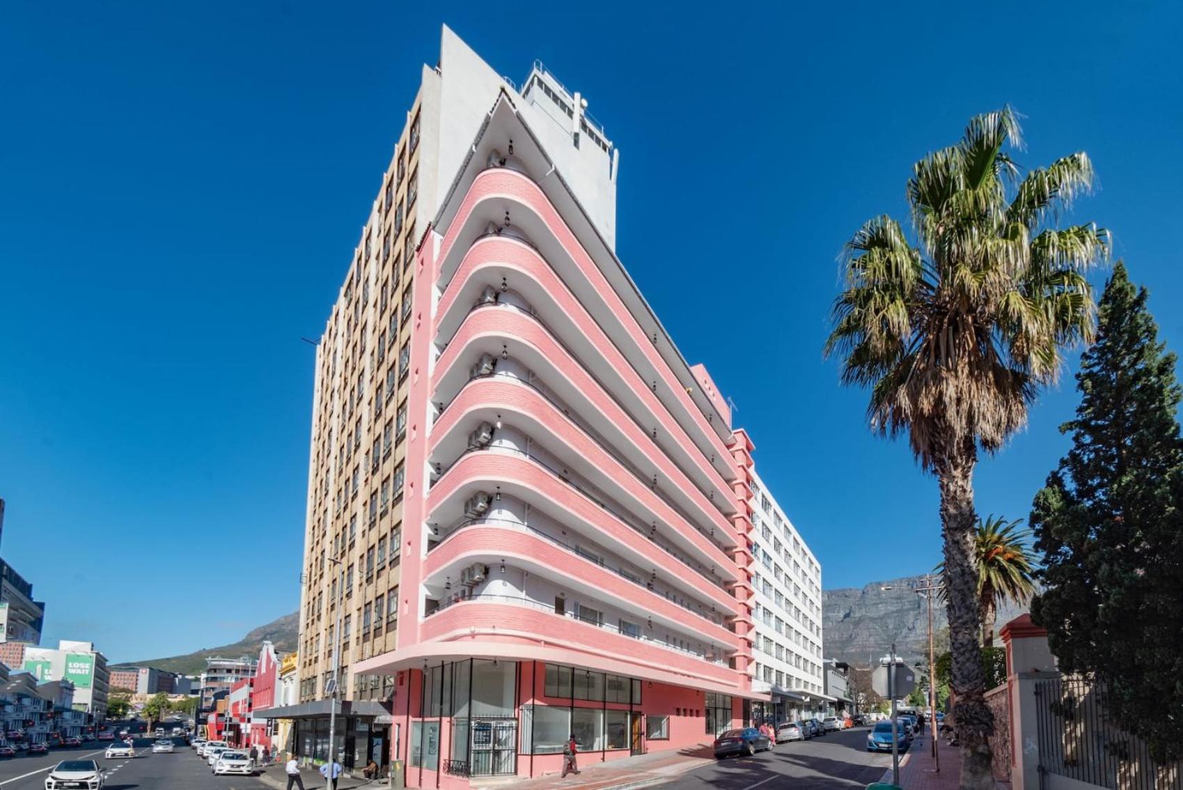 Flamingo On Hope Apartment Cape Town